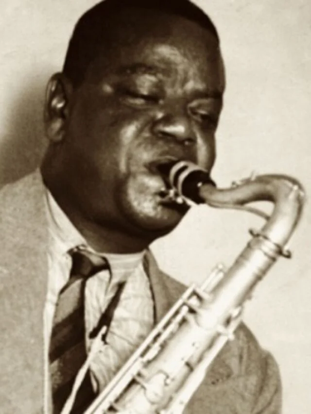 PIXINGUINHA E LUPICÍNIO RODRIGUES SÃO DECLARADOS PATRONOS DA MPB