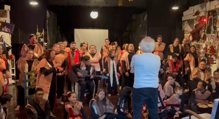 Projeto TAMTAM estreia novo espetáculo no Teatro Municipal de Santos nesta segunda (29)