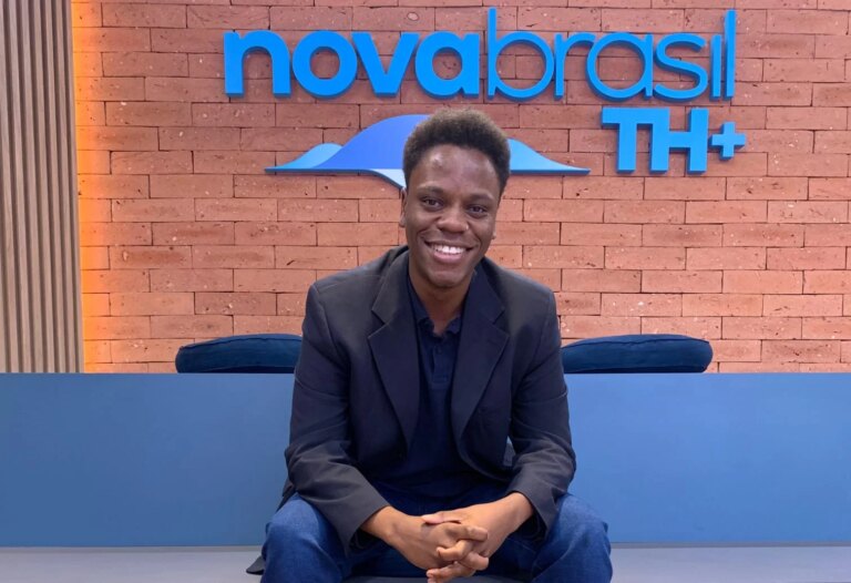 Repórter da Novabrasil é finalista do prêmio “+Admirados Jornalistas Negros e Negras da Imprensa Brasileira 2025”