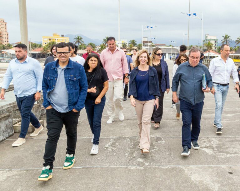 Prefeita de Mongaguá anuncia revitalização do Complexo Plataforma de Pesca da cidade