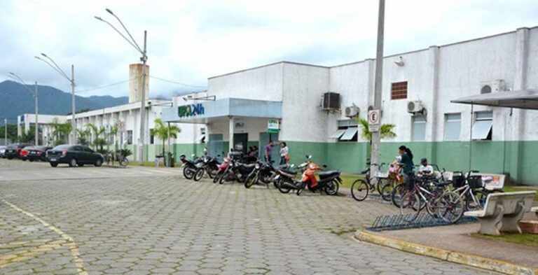 Criança fratura a perna durante briga com colega em creche de Peruíbe