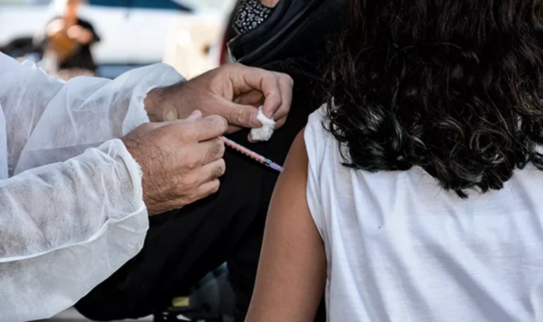 UBSs de Birigui terão horário especial para atualização de vacinas até o final do ano