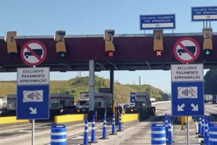 Rodovia dos Tamoios implanta cabines de autoatendimento em pedágios da região