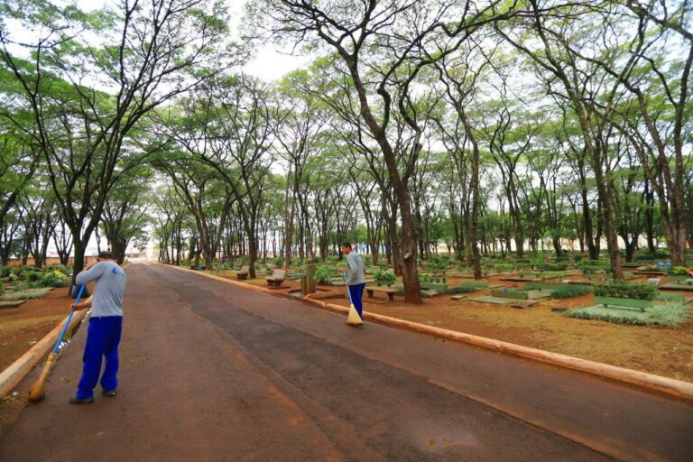 Prefeitura prepara cemitérios para o Dia de Finados