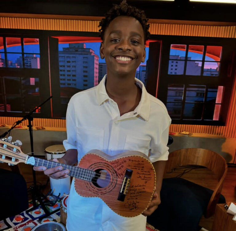 Com Miguelzinho do Cavaco, programa Elo do Samba estreia neste sábado 