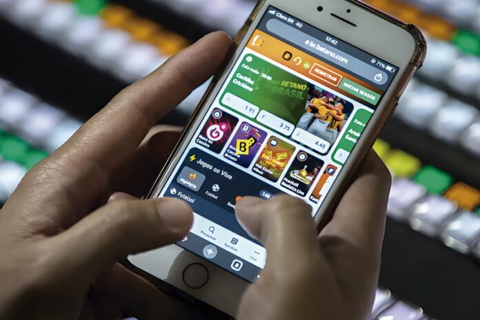 De acordo com levantamento divulgado em 2024 pelo Banco Central, os beneficiários do Bolsa Família gastaram R$ 3 bilhões em bets em agosto daquele ano | Foto: Joédson Alves/Agência Brasil