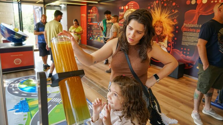 Carreta do Catavento é sucesso de público e tem horários esgotados