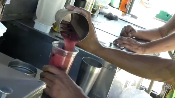 Pós metanol: Como ficou o consumo de drinks na praia?