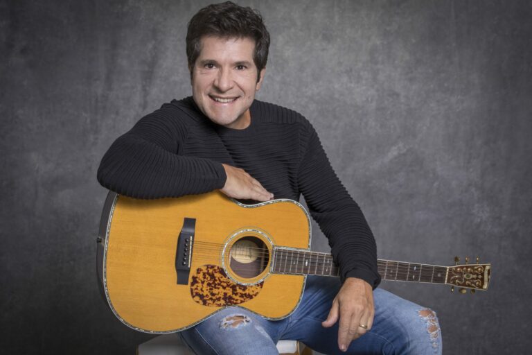 Daniel, Gustavo Mioto, Paula Fernandes e mais artistas fazem show gratuito no Santuário de Aparecida