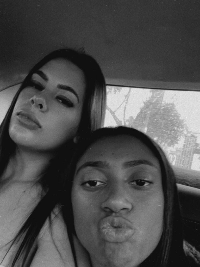 'Te amo pra sempre': Jogadora da seleção faz homenagem à ex que morreu em acidente trágico