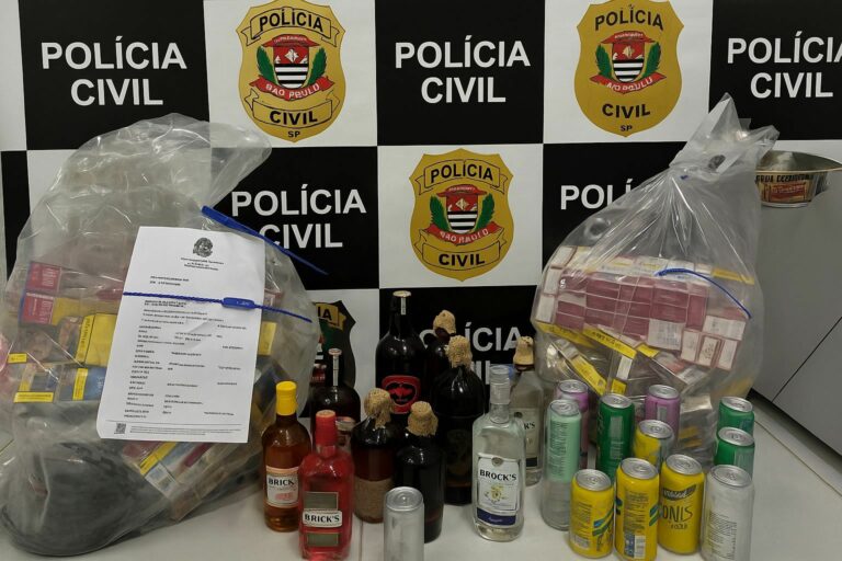Operação apreende bebidas adulteradas e cigarros contrabandeados em Ubatuba