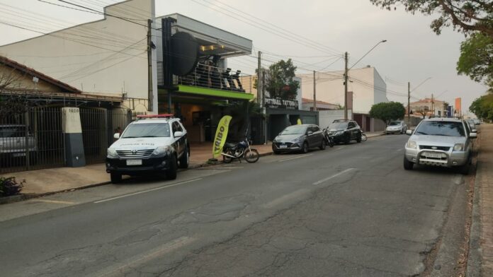 Dono de academia é investigado por atear fogo em centro de treinamento concorrente em Mogi Mirim