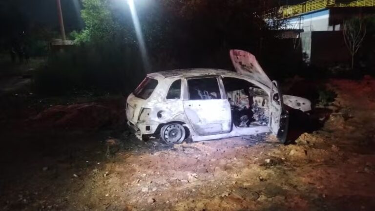 Corpo carbonizado é encontrado em porta-malas de carro queimado em Sumaré