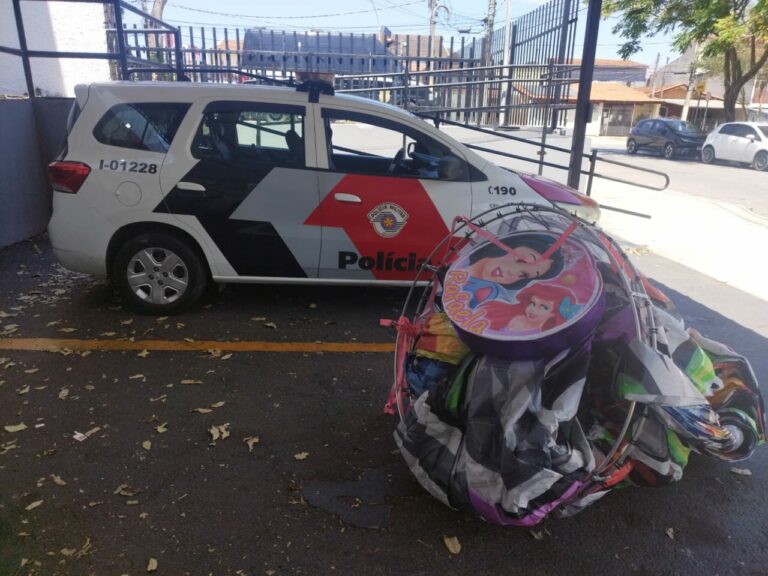 PM apreende balão e prende suspeitos por crime ambiental em São José