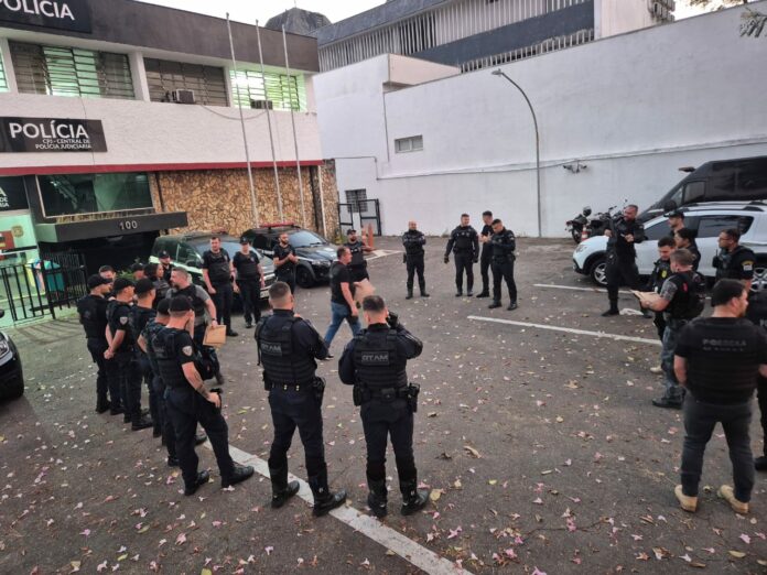 Polícia Civil deflagra operação contra o tráfico de drogas em São José