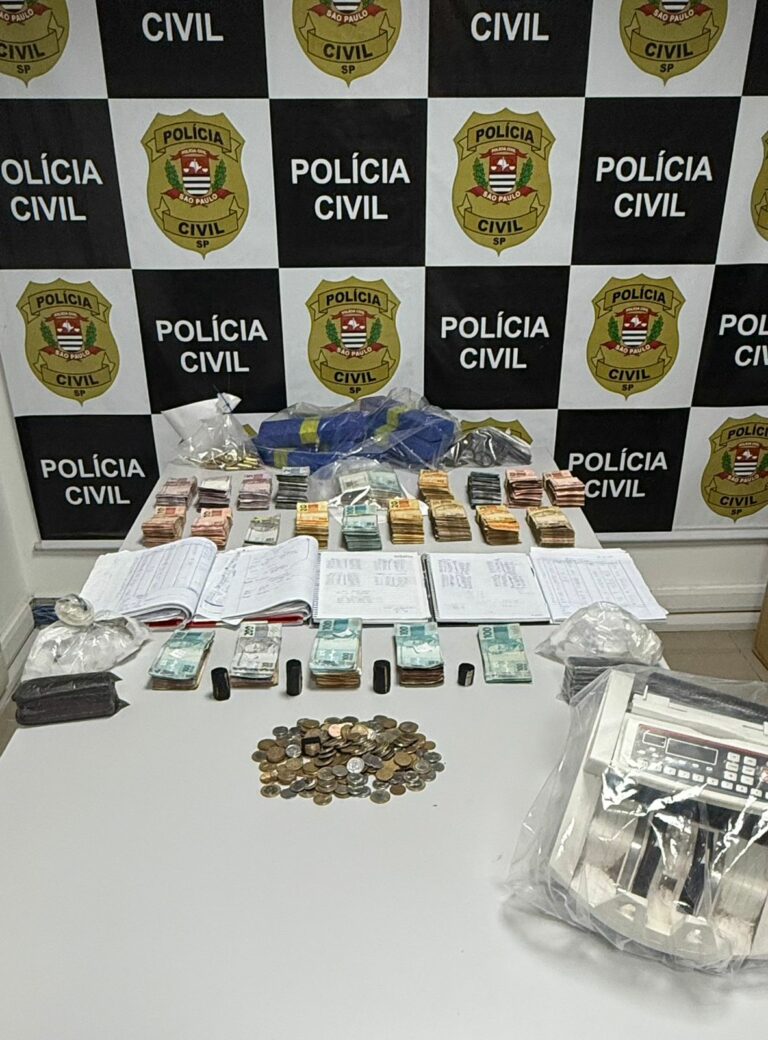 Polícia prende dupla suspeita de ter ligação com o PCC e apreende mais de R$ 90 mil durante operação em São José