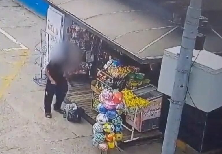 VÍDEO: Pai e filho que vendiam drogas em banca de jornal são presos em São Sebastião