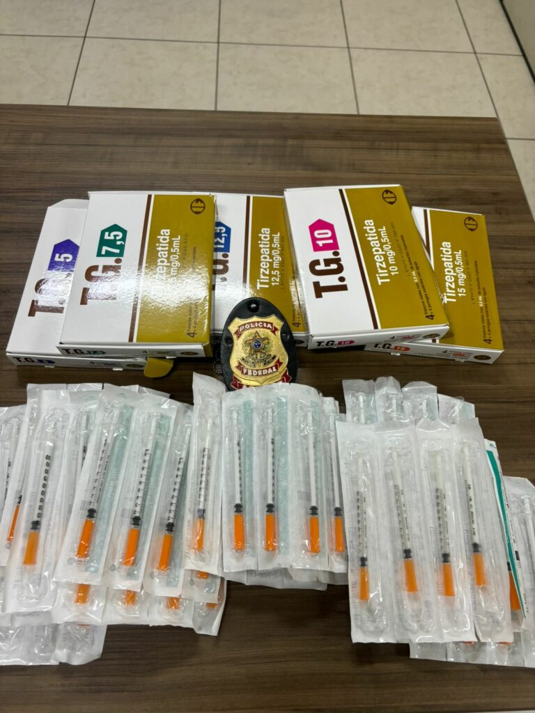 PF apreende medicamentos de origem estrangeira em Araçatuba