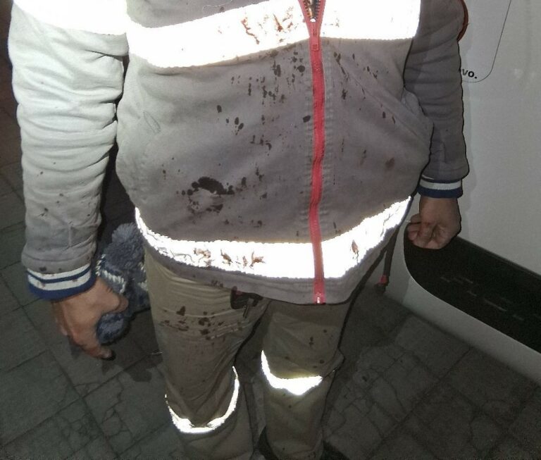 Funcionário de empresa telefônica é agredido com barra de ferro