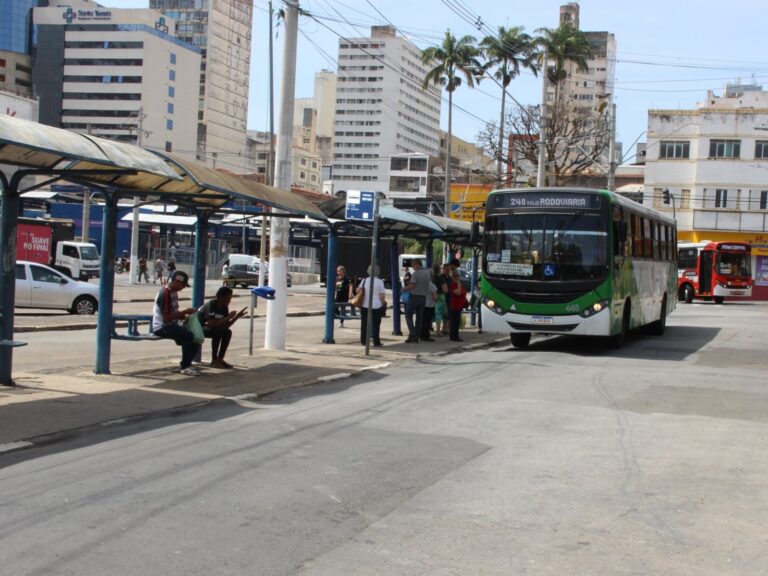 Linhas deixam de circular e atender pontos da Álvares Machado, na lateral do Mercadão
