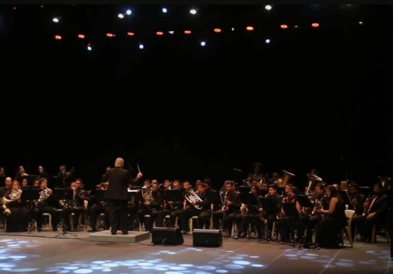 Um legado de vozes e acordes celebra 35 anos de música e memória em Cubatão