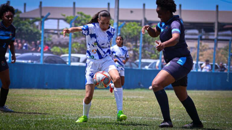Taubaté enfrenta Caçapava em partida final da primeira fase da Copa Regional Feminina