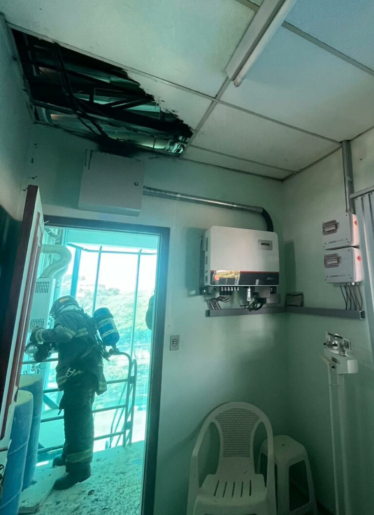 Equipamento Fotovoltaico pega fogo em academia em São José dos Campos