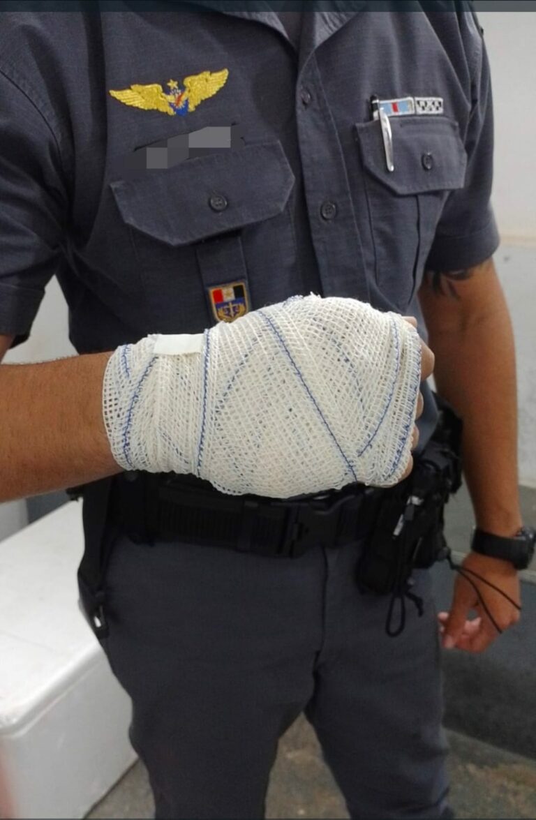 Confusão entre torcedores termina com policial ferido e um detido