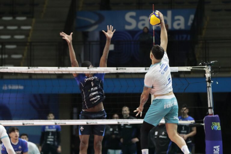 Vôlei São José busca primeira vitória na Superliga masculina contra Praia Clube
