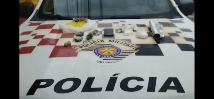 Em Caçapava, homem é preso por traficar drogas online