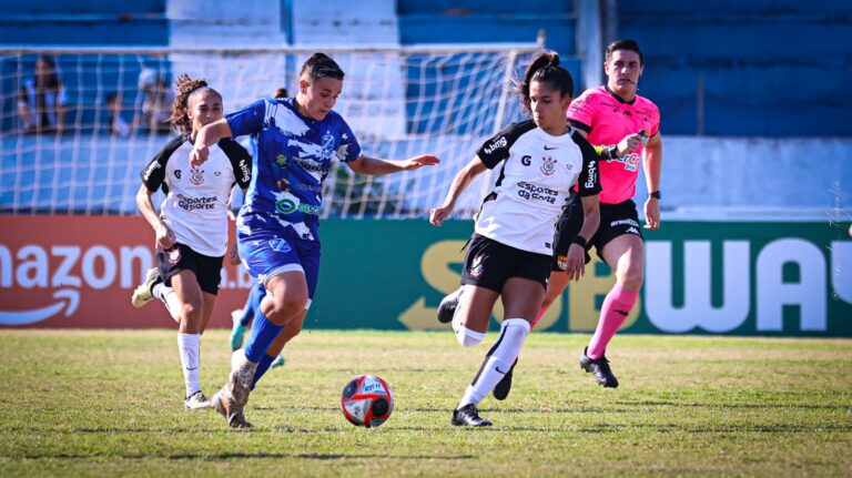 Taubaté enfrenta Santos no retorno ao Campeonato Paulista Feminino
