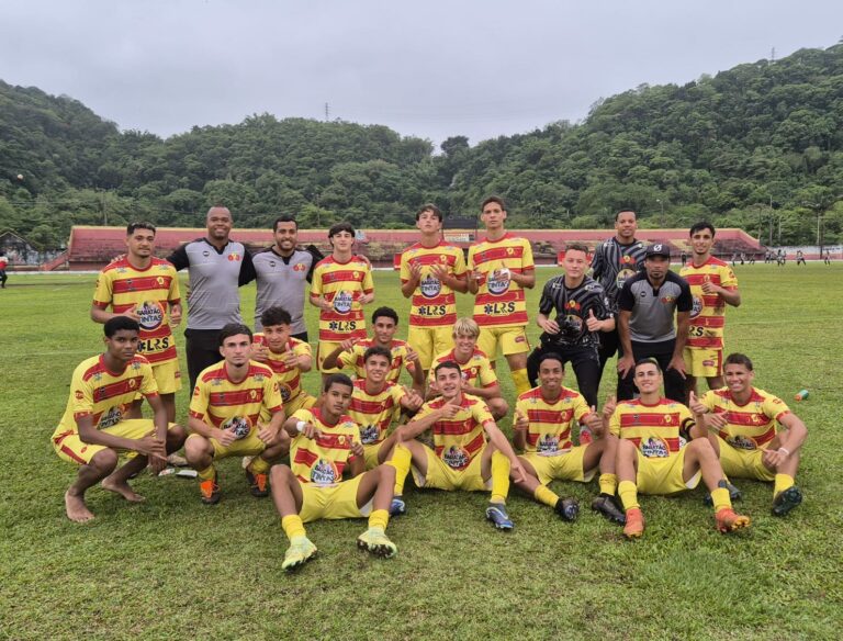 Jabaquara vence São Vicente na Caneleira e se classifica na Paulista Cup Sub-17