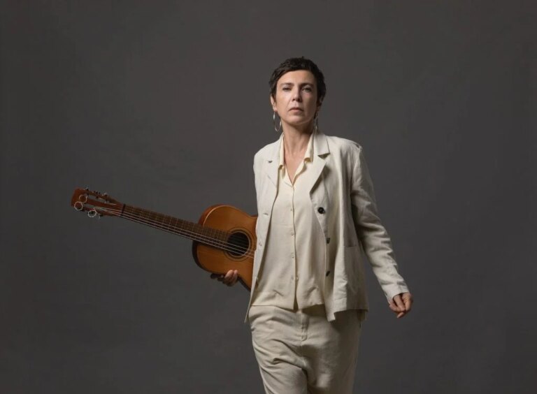 Adriana Calcanhotto 60 anos – conheça os 20 maiores sucessos da artista