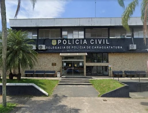 Homem é baleado dentro de barbearia em Caraguatatuba