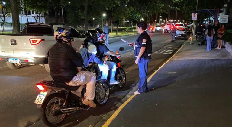 Operação faz 1.140 testes de bafômetro e autua 86 motoristas em Araçatuba