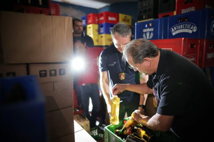 Fiscalização interditou bares na capital. | Foto: Pablo Jacob/Governo de São Paulo
