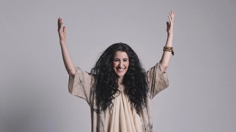 Malú Lomando é atração do ‘Quartas da Novabrasil’, em SP