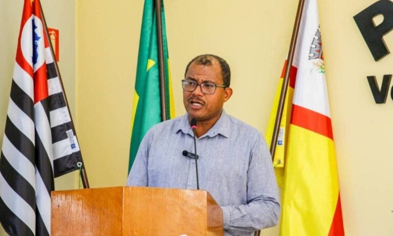 Prefeito de Eldorado é processado pelo MP-SP por autopromoção nas redes sociais da prefeitura