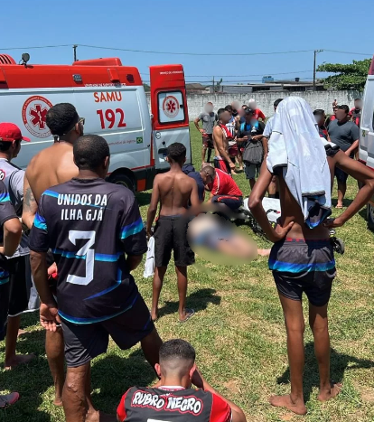 Atleta de futebol amador morre durante partida de futebol no Guarujá
