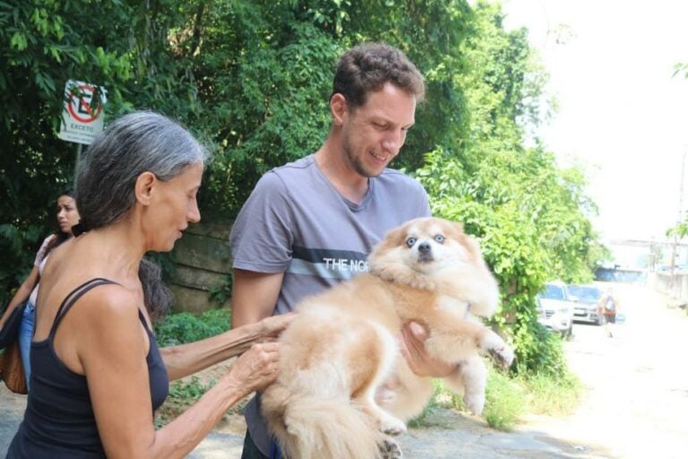 Santos inicia campanha de vacinação para cães