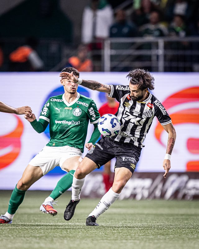 Santos liga alerta e já tem mais chance de queda do que de permanência