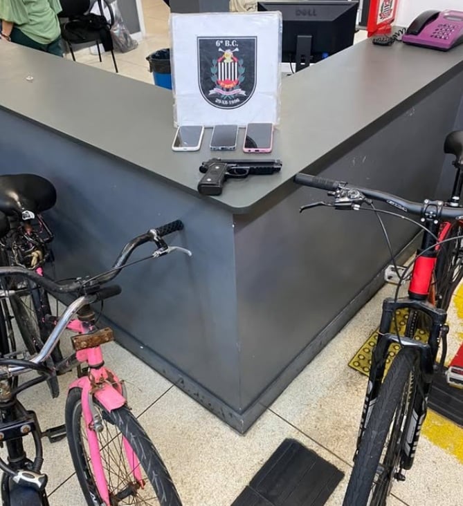 Trio é preso após sequência de roubos em Santos