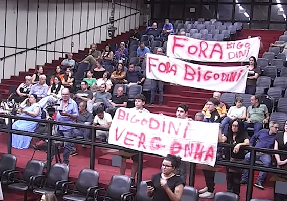 Com retorno de Bigodini sob protestos, Sessão aprova o Dia do Guarda Veterano e a Política de Proteção Social aos motoboys