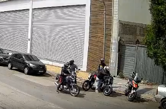 VÍDEO: Quadrilha furta moto na região do Taqueral em plena luz do dia