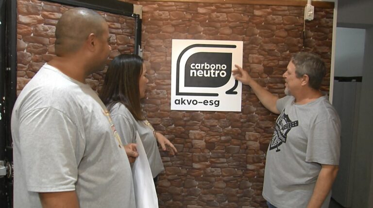 Cervejaria artesanal de Santos recebe primeiro selo carbono neutro do Estado de São Paulo