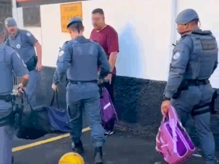 Homem é preso com revólver e quase 8 mil porções de drogas em operação policial