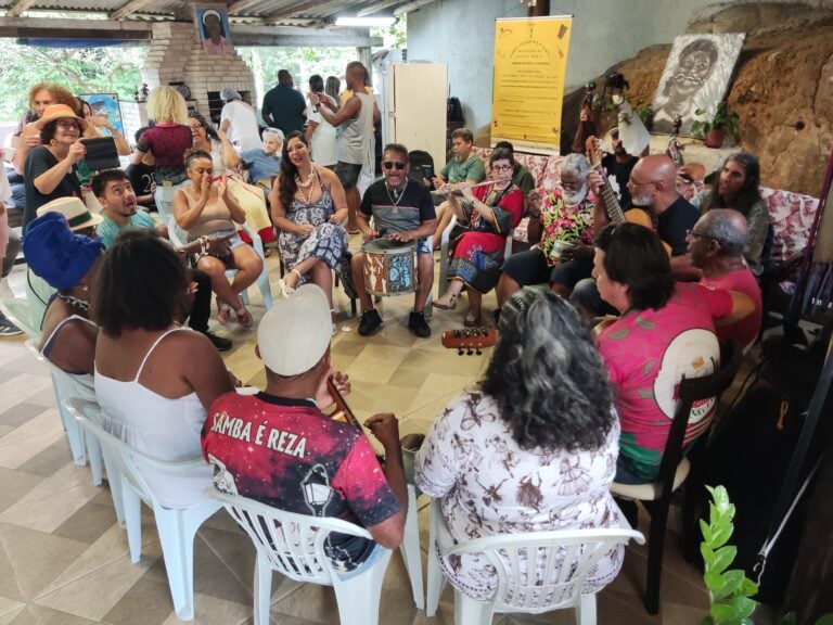 Festival celebra Dia Nacional do Samba em Caraguatatuba