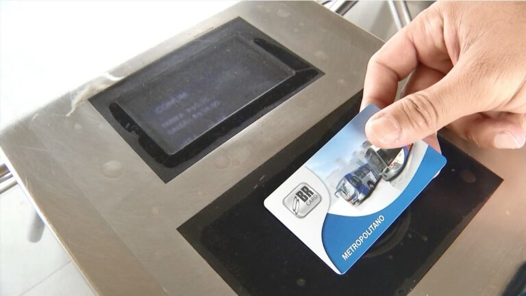 Ônibus municipal de São Vicente iniciou integração com o VLT