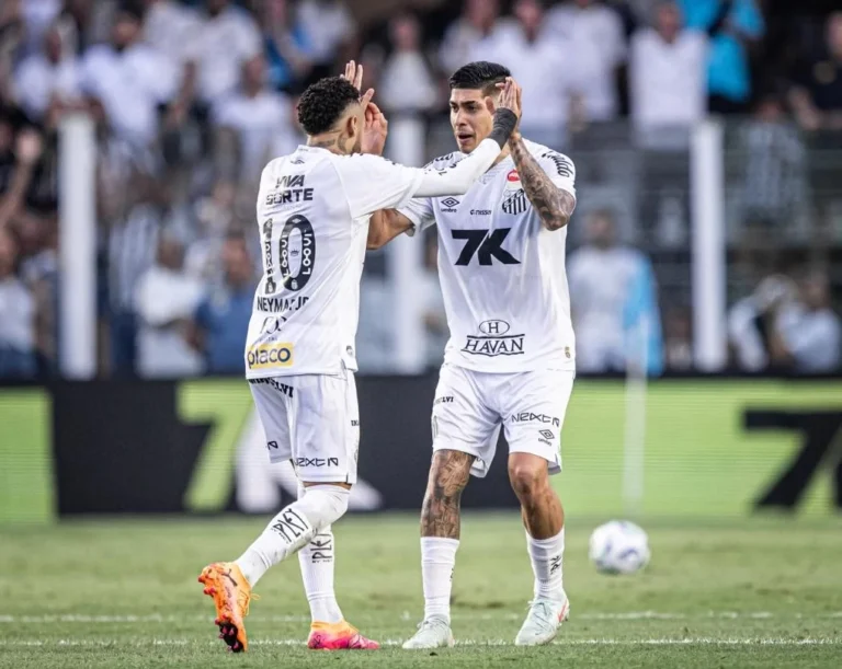 Neymar volta a jogar, Santos melhora e arranca empate com Fortaleza na Vila