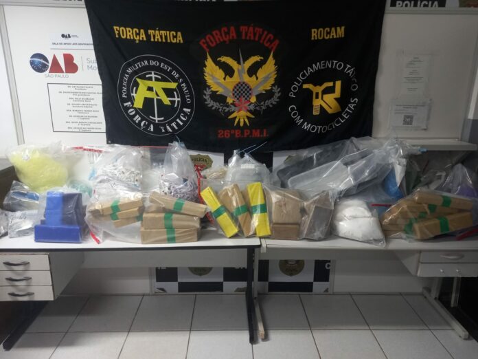 PM apreende 38 quilos de drogas e prende traficante que fugiu de abordagem em Mogi Guaçu PM apreende 38 quilos de drogas e prende traficante que fugiu de abordagem em Mogi Guaçu